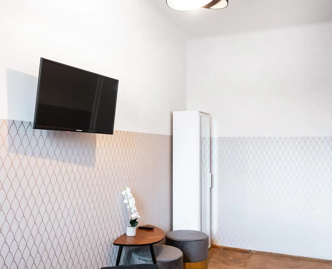 Clicktheflat Wilcza 35 City Center Apart Rooms Varsovia Hostal
